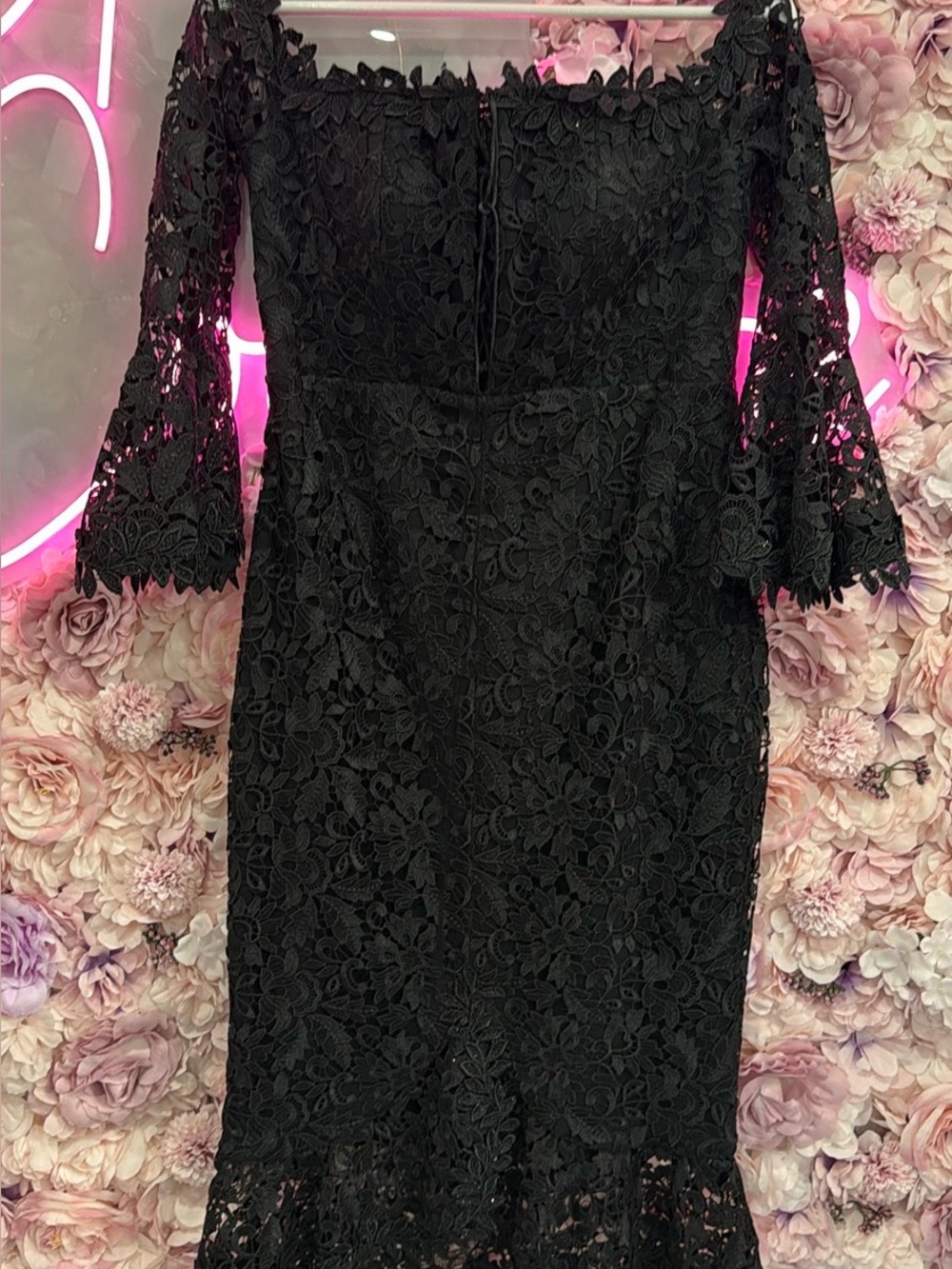 lace dress